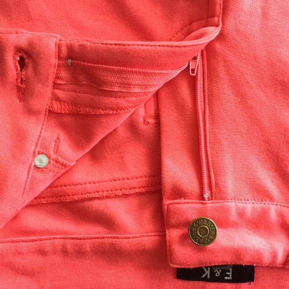 Coral Cotton Shorts - Picture 3 of 3